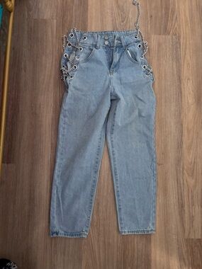 SHEIN Light Blue High-Rise Jeans with Side Chain & Grommet Detail